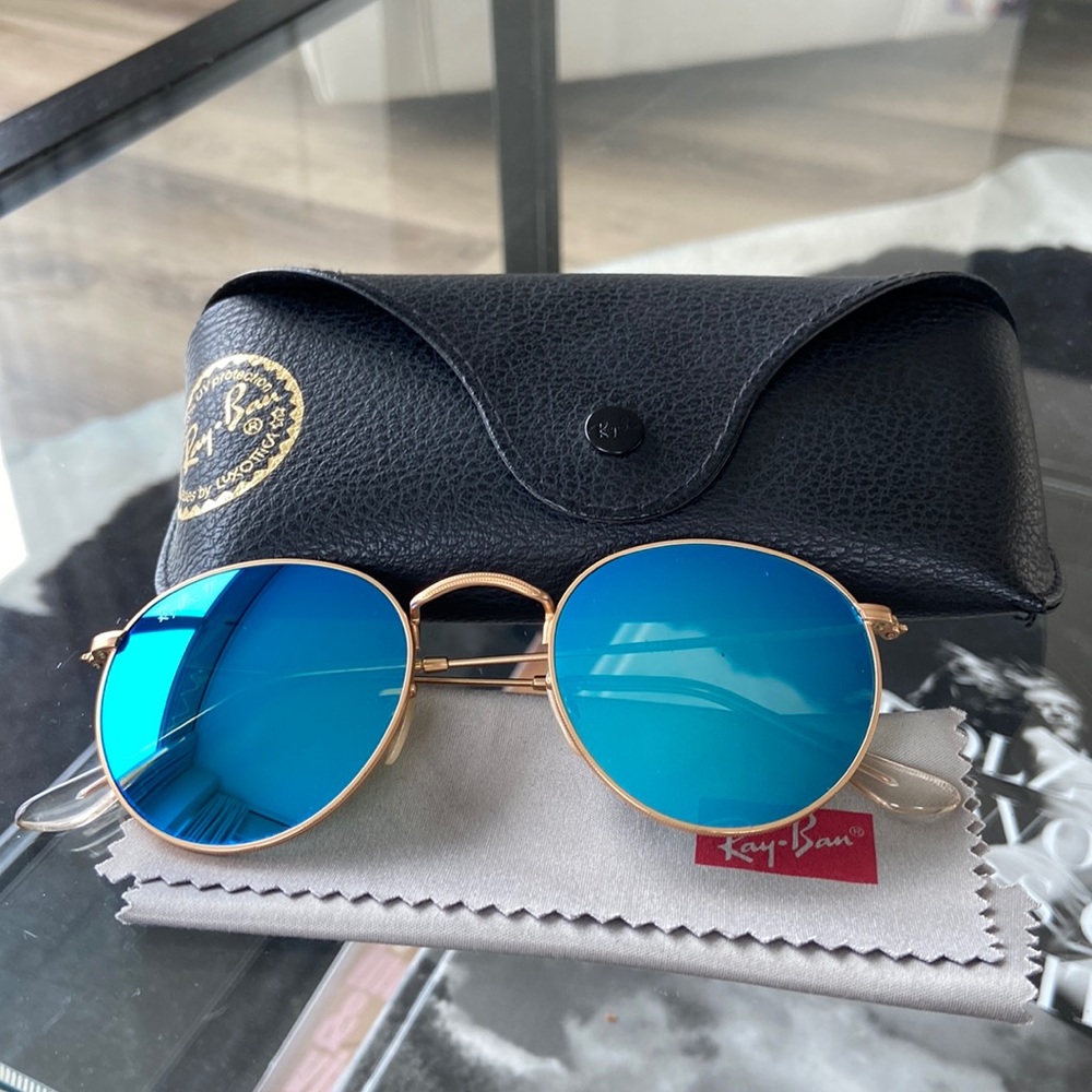 Ray Ban Blue/ Gold w/ Case